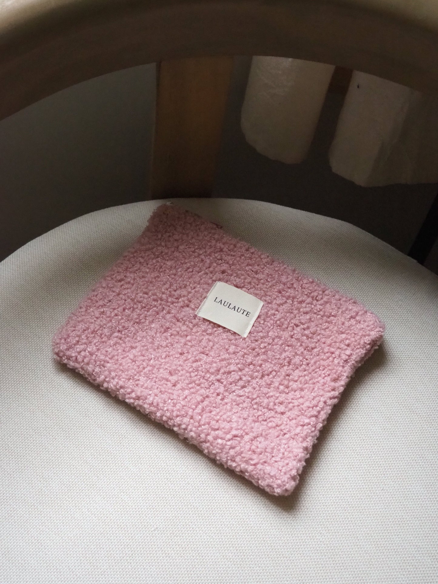 Pochette bouclette rose