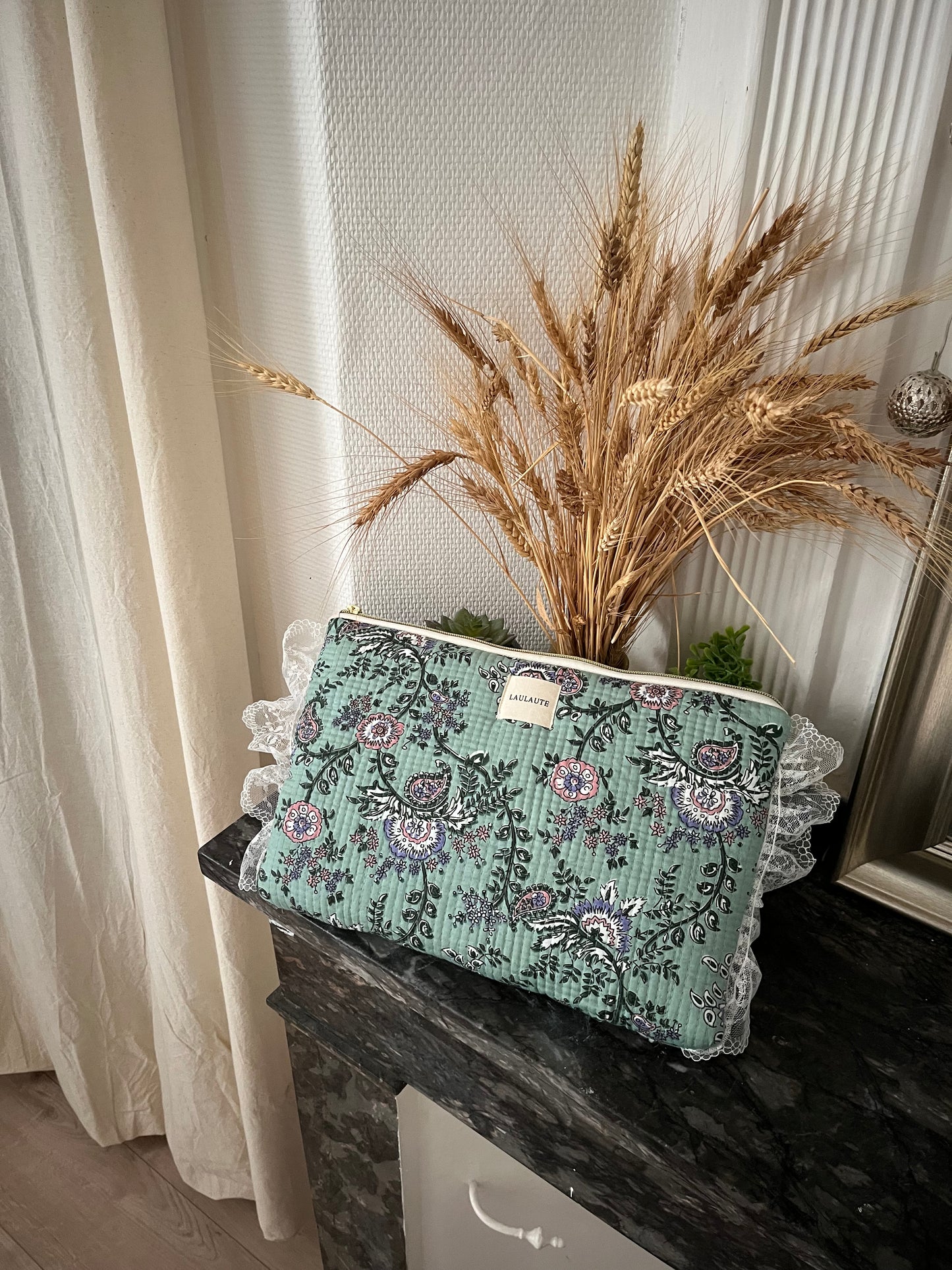 Housse dentelle verte