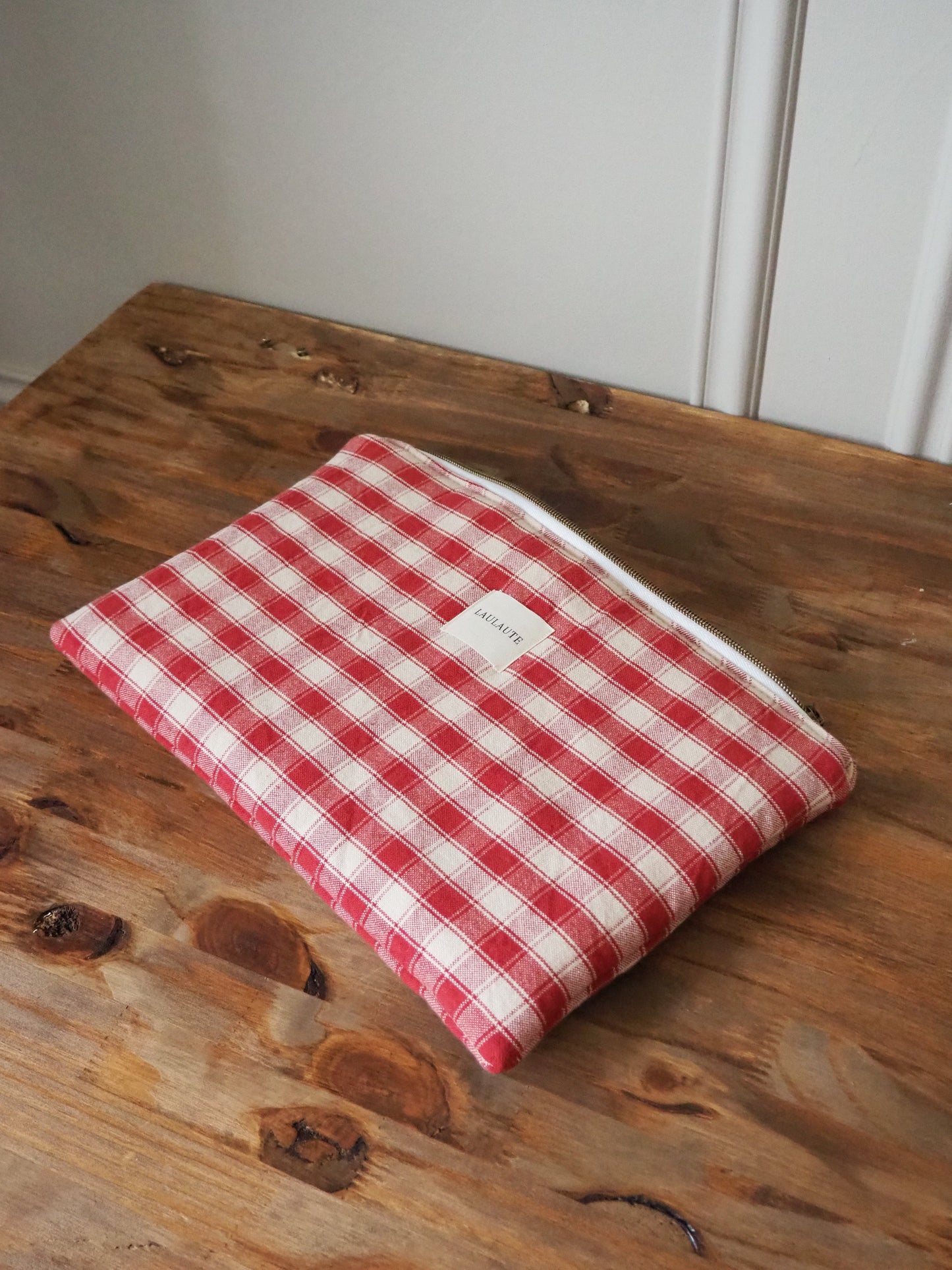 Pochette vichy rouge